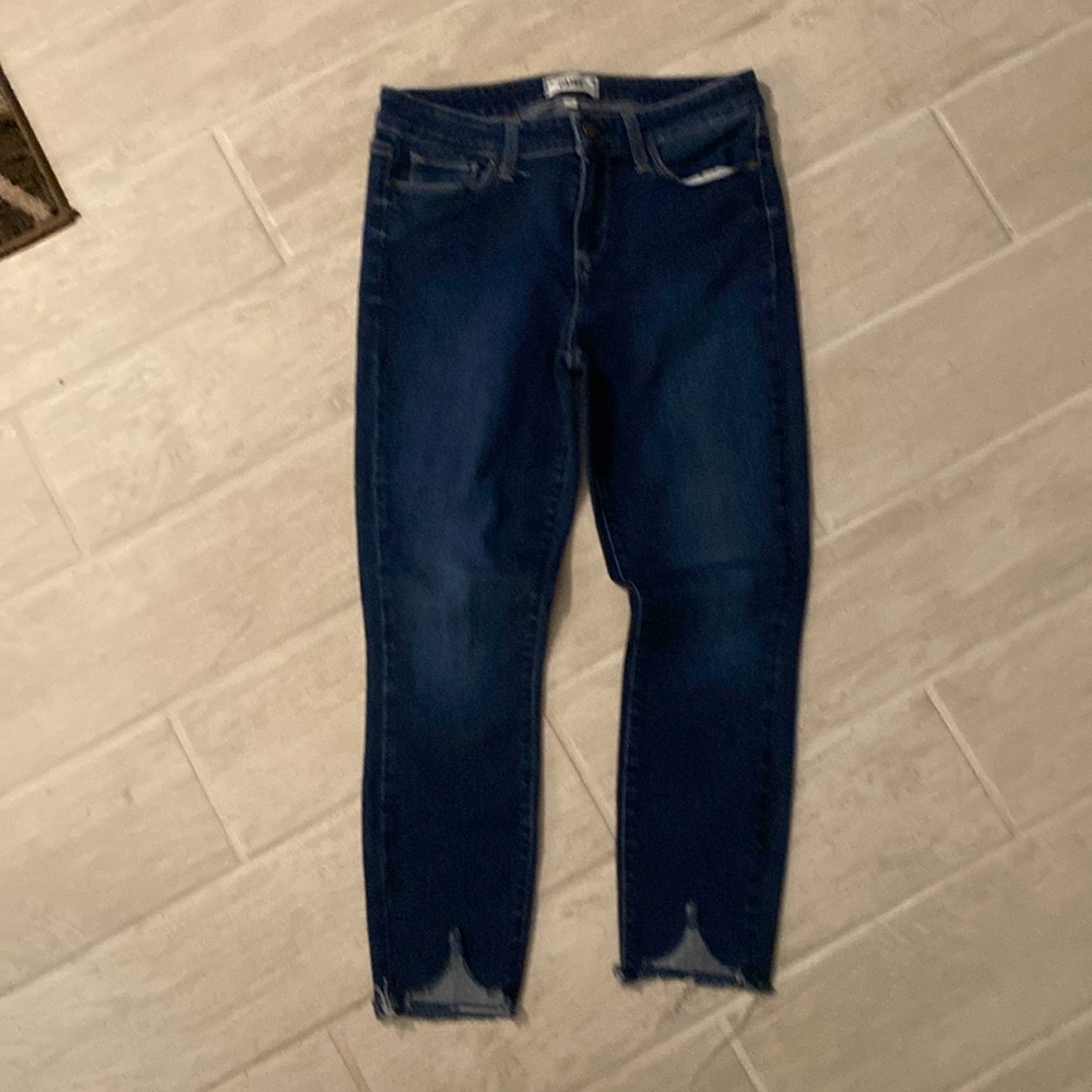 Paige Jeans. Verdugo Crop. Size 29. Heavy stretch jeans. Beautiful fit